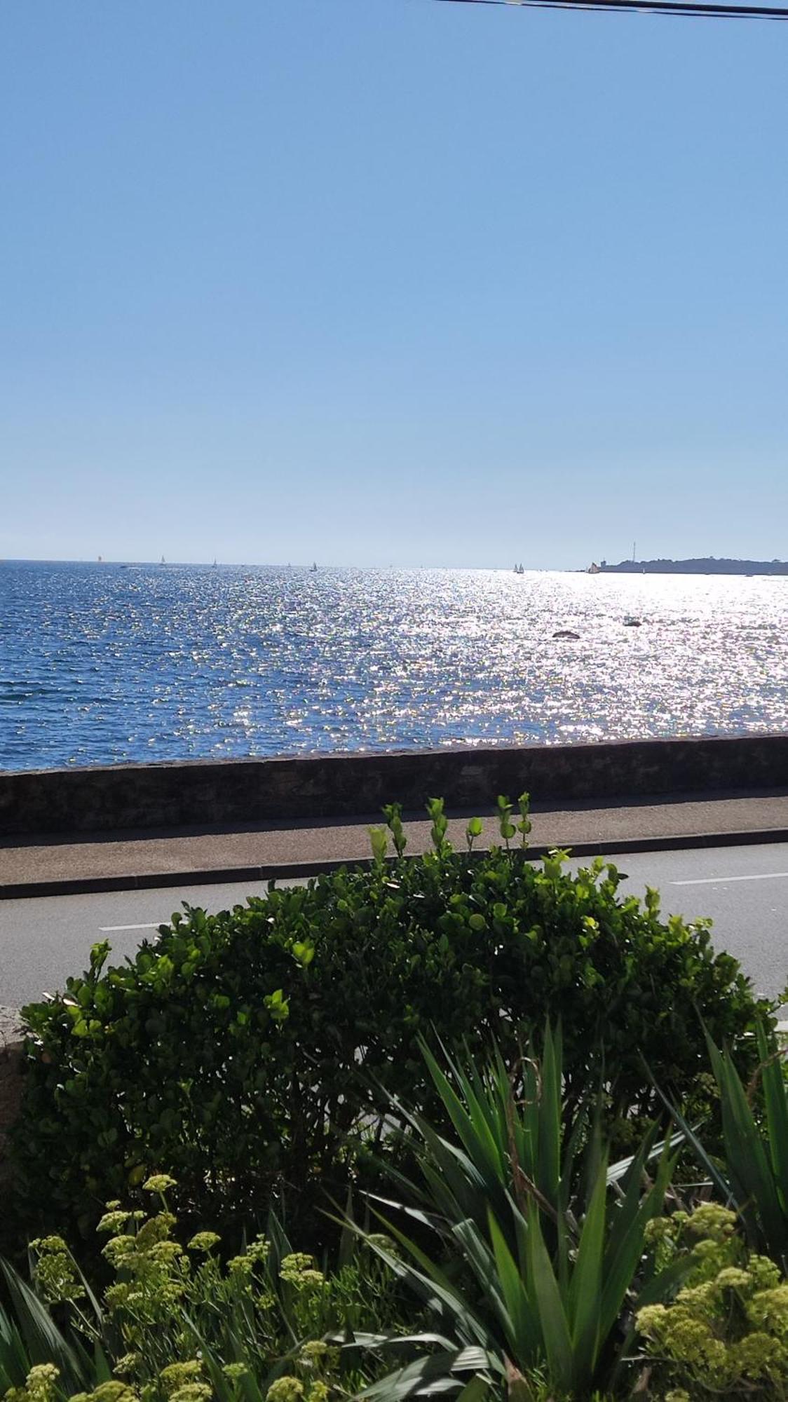 Appartement T3 De 74M2 Tres Lumineux Vue Panoramique Mer Et Plages Concarneau Exterior foto